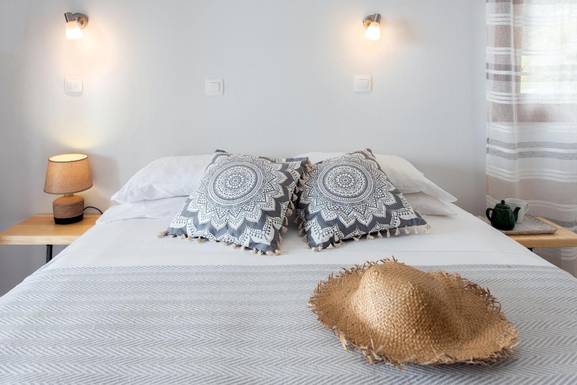 Hotel Odeon B&B Barbati Luaran gambar